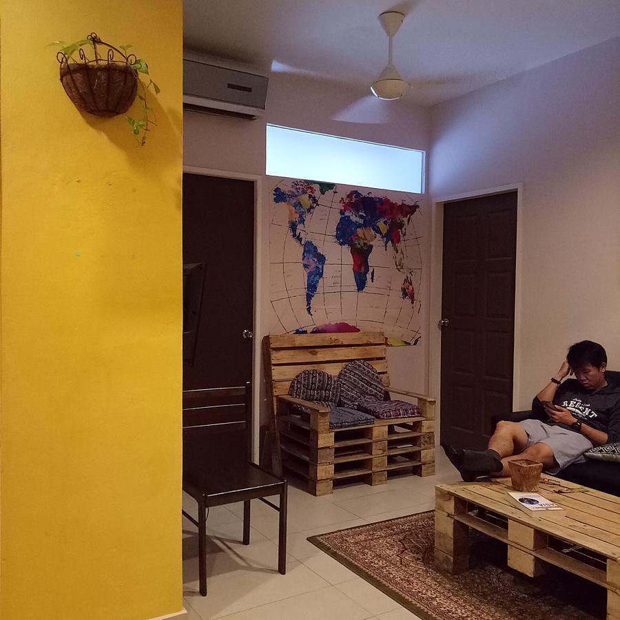 Hood Hostel Kota Kinabalu Exterior photo